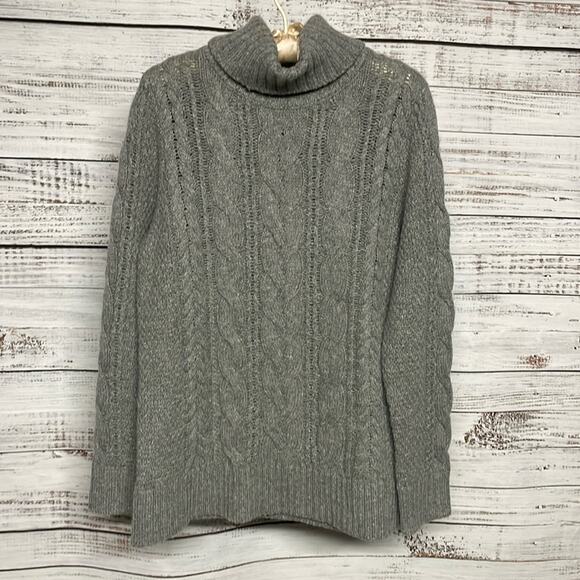 LL Bean Mixed Cable Knit Wool Blend Fisherman Sweater Medium Gray - Picture 2 of 6